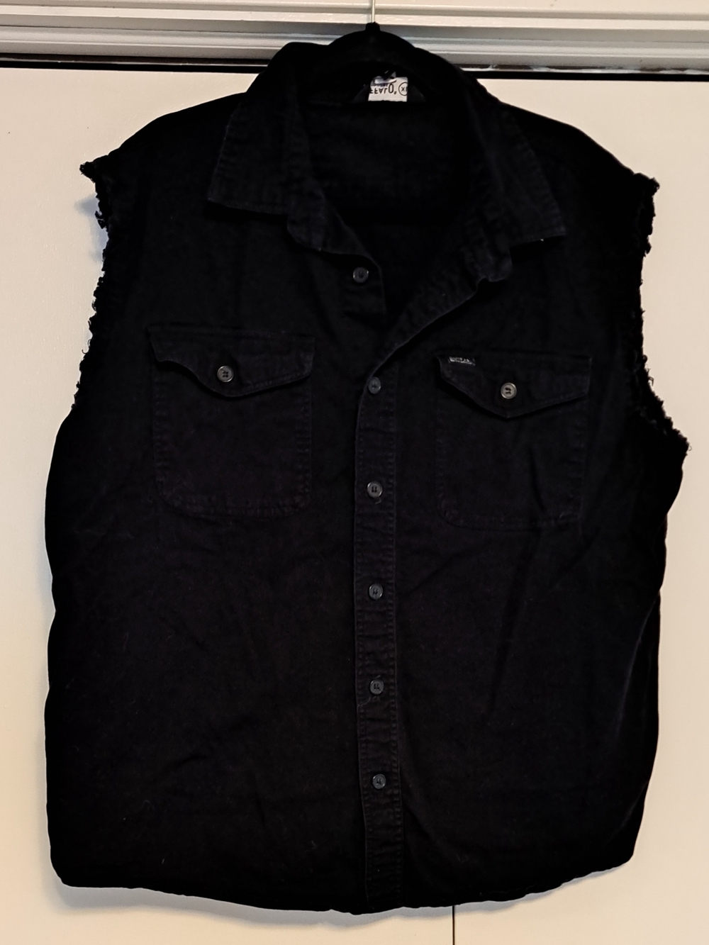 Roadwear By Buffalo Outdoors. Sleeveless  Buttondown Size XL